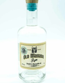 Valorisation d’une bouteille de Rhum Ol Manada – Photo packshot