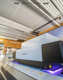 Imprimerie de l'AFPLH de la Coloz à Couffinet pour le studio Nature Sensible à Marvejols en Lozère