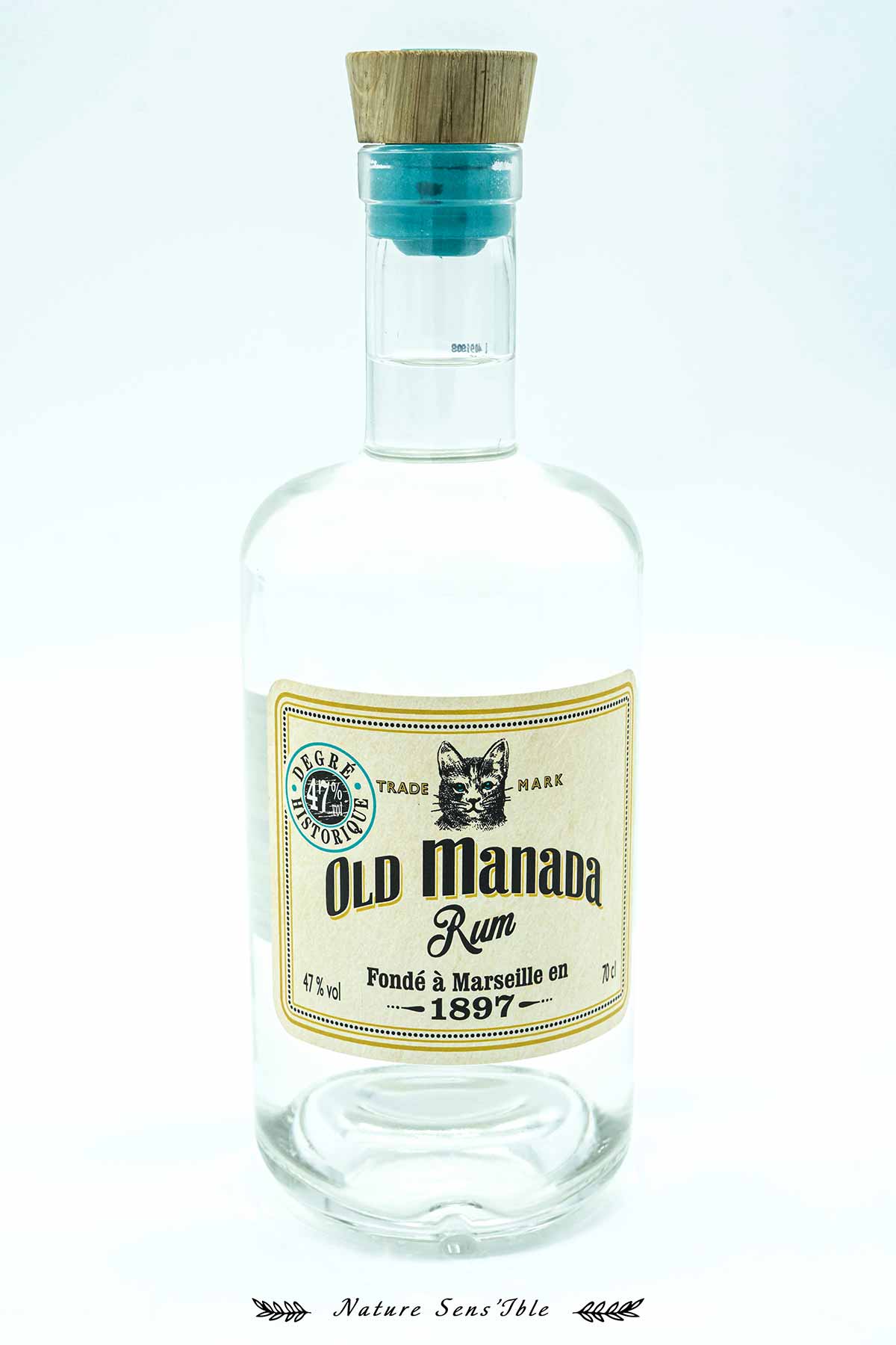 Valorisation d’une bouteille de Rhum Ol Manada – Photo packshot