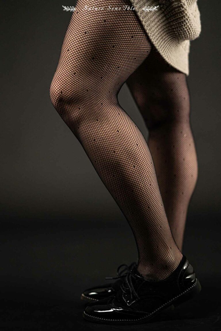 Photo Jambe de femme classe – Portrait studio