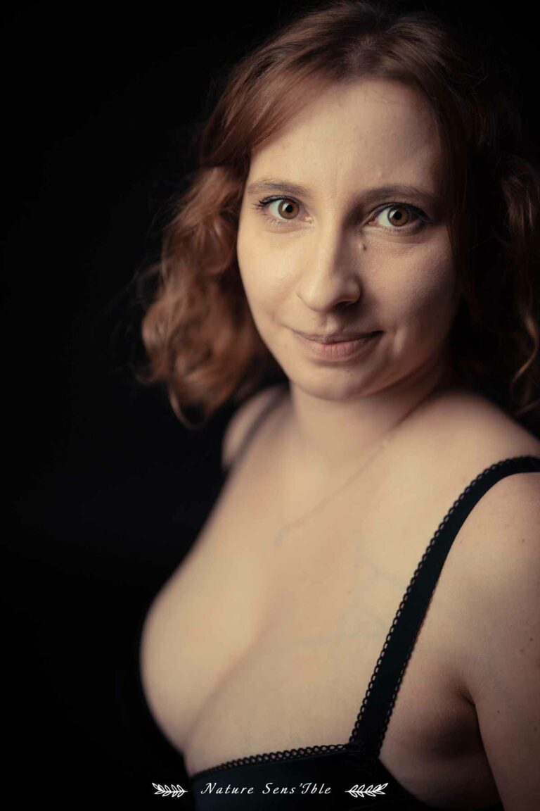 Photo Femme sous vêtements – Portrait Boudoir Studio
